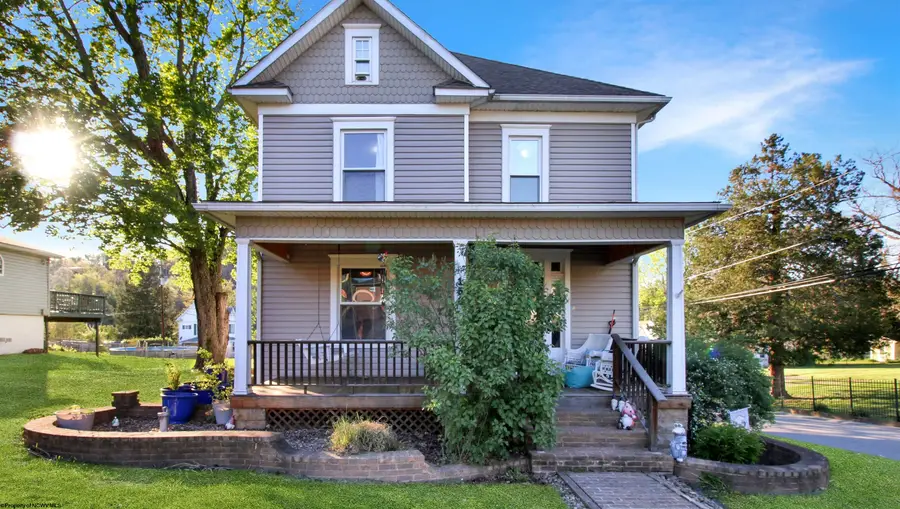 156 Arbutus Drive, Clarksburg, WV 26301 - #2