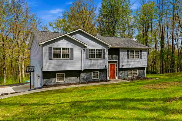 99 Summit Court, Bruceton Mills, WV 26525