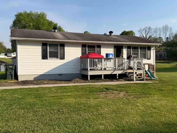 49 Foster Street, Buckhannon, WV 26201