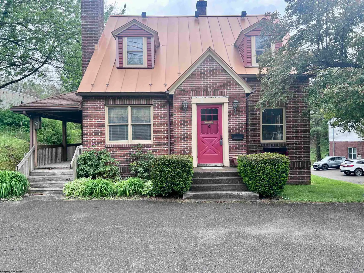 330 Beverly Pike, Elkins, WV 26241 - #1