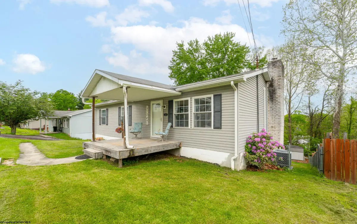 418 Shawnee Drive, Morgantown, WV 26508 - #1