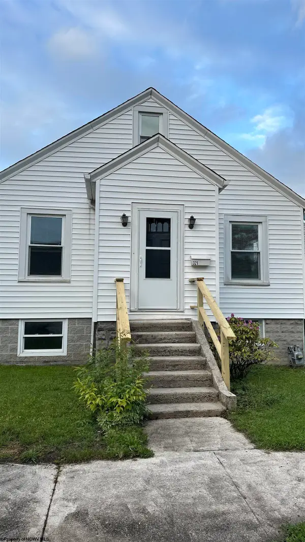 321 Graham Street, Elkins, WV 26241