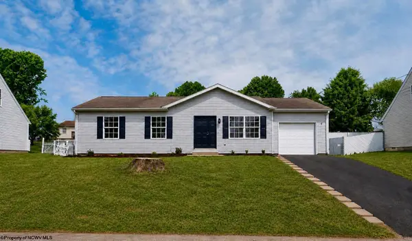 184 Fairfax Drive, Bridgeport, WV 26330