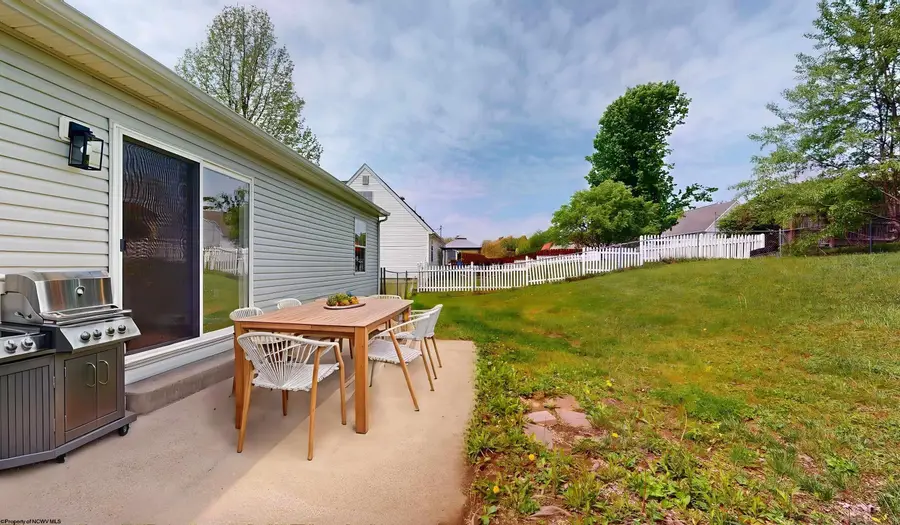 184 Fairfax Drive, Bridgeport, WV 26330 - #2