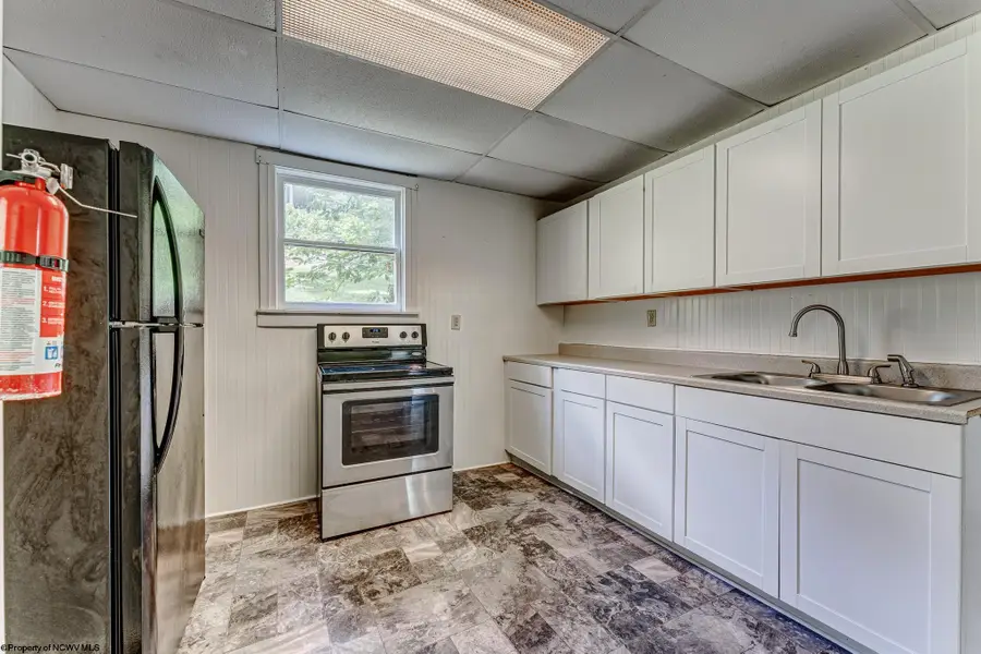 975 Dorsey Avenue, Morgantown, WV 26501 - #3