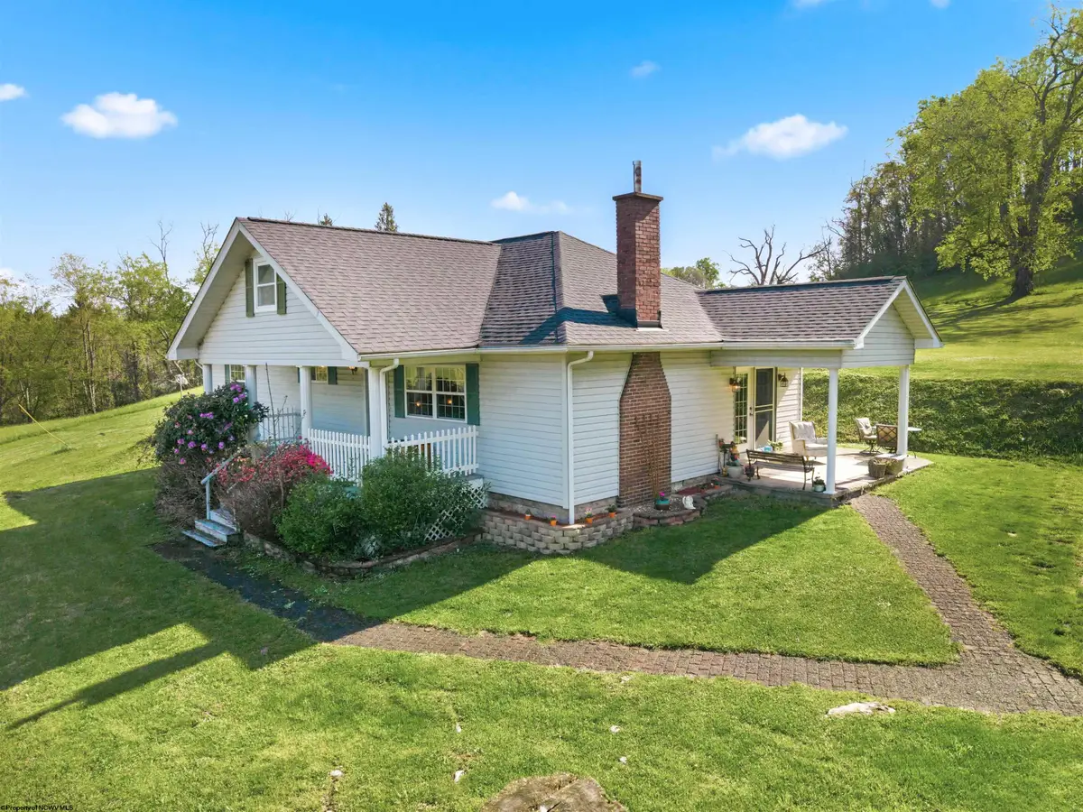 1492 Janes Hill Road, Shinnston, WV 26431 - #1