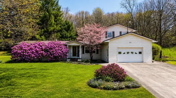 857 Fishing Camp Road, Buckhannon, WV 26201
