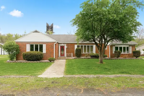 2701 Moyer Road, Connellsville, PA 15425