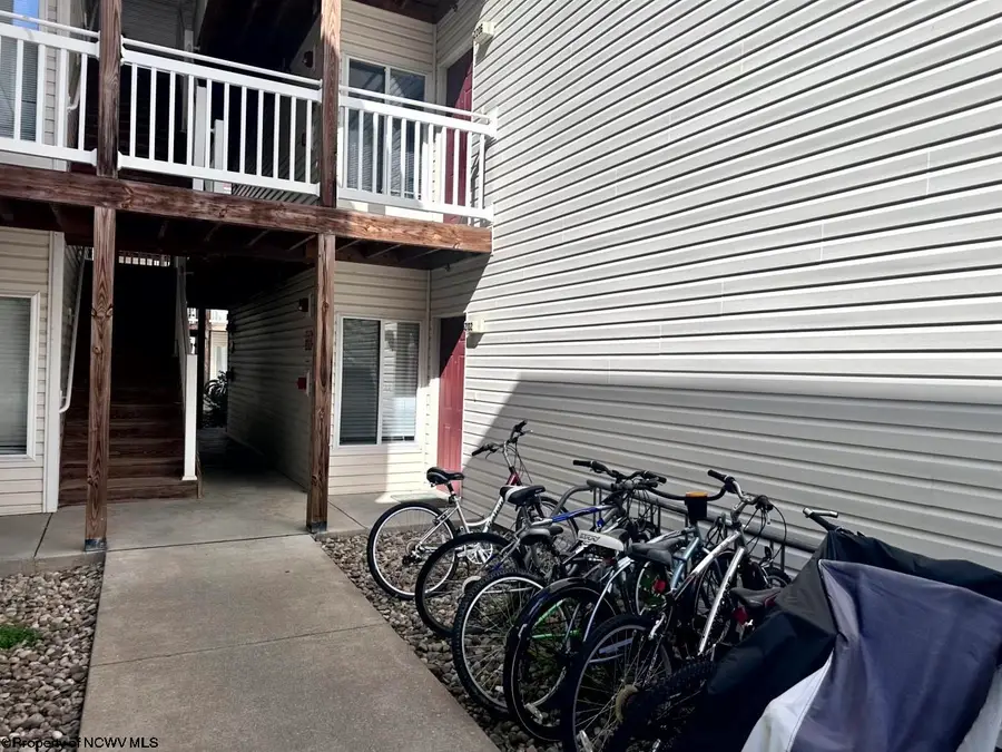 2102 University Commons Drive, Morgantown, WV 26505 - #2