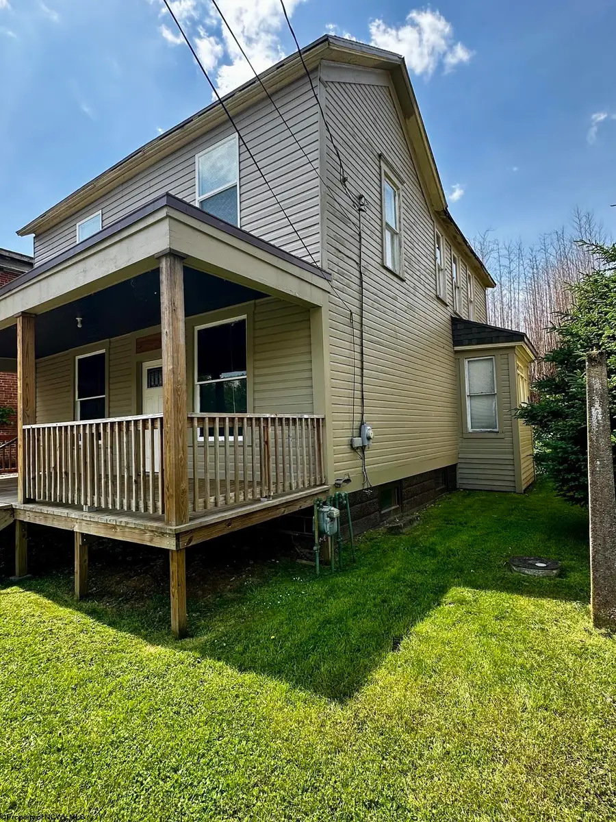 103 Washington Street, Mannington, WV 26582-0000 - #2