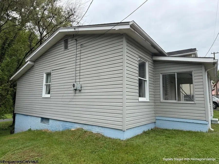 504 E BROCKWAY Avenue, Morgantown, WV 26501 - #3