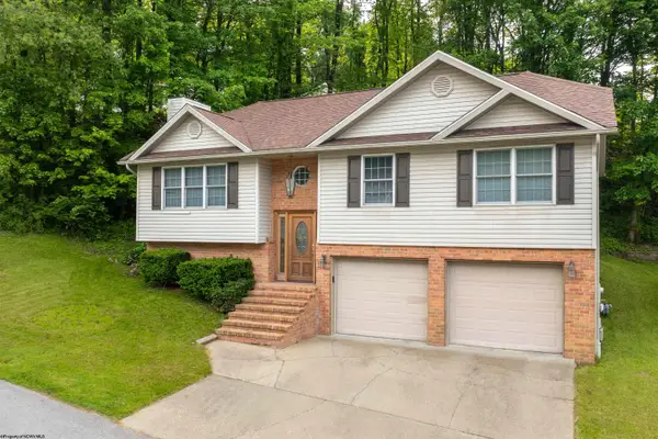 2061 Pinecrest Drive, Morgantown, WV 26505