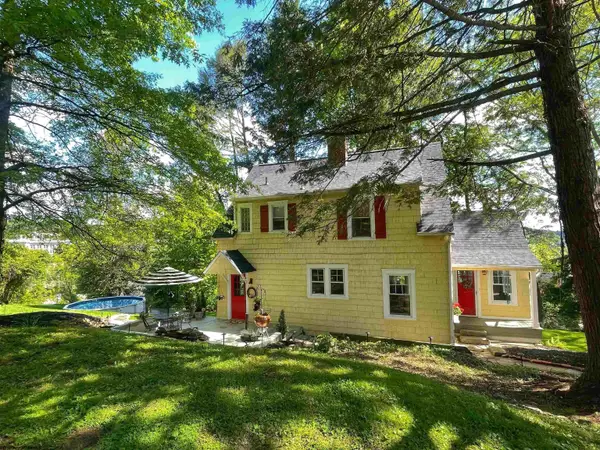 11 Sunset Drive, Fairmont, WV 26554