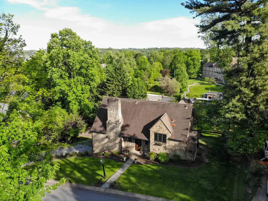 8 Sunset Drive, Fairmont, WV 26554 - #3
