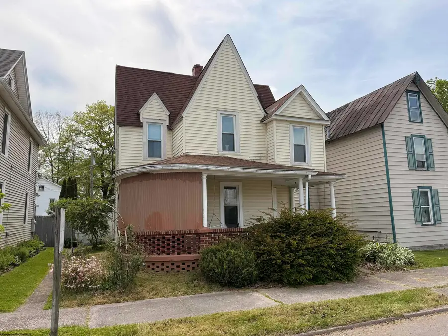 402 Center Street, Elkins, WV 26241 - #3