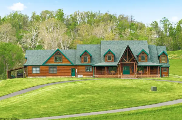 4896 Good Hope Pike, Clarksburg, WV 26301