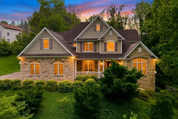 672 Poplar Woods Drive, Morgantown, WV 26505
