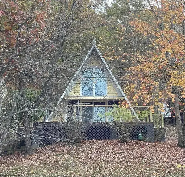 431 Valley Falls Road, Fairmont, WV 26554