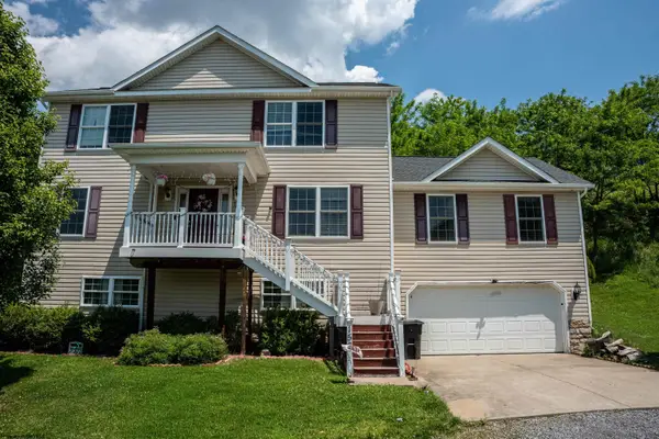 156 Auburn Drive, Morgantown, WV 26501
