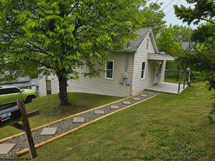 403 Capitol Avenue, Clarksburg, WV 26301 - #3