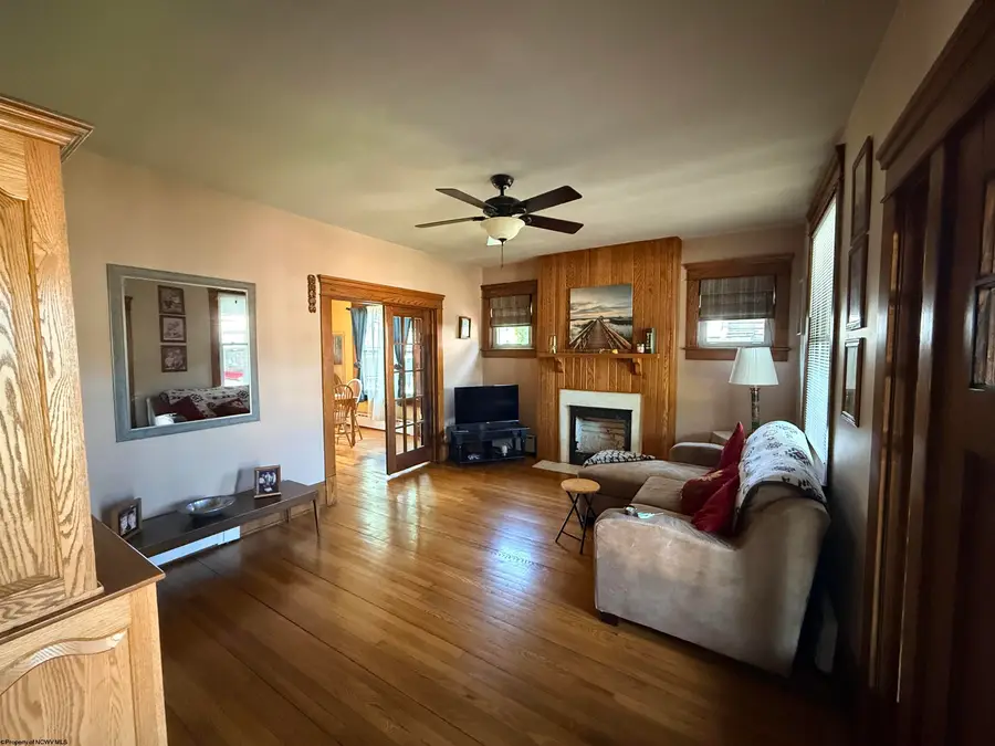 221 Lincoln Street, Grafton, WV 26354 - #2