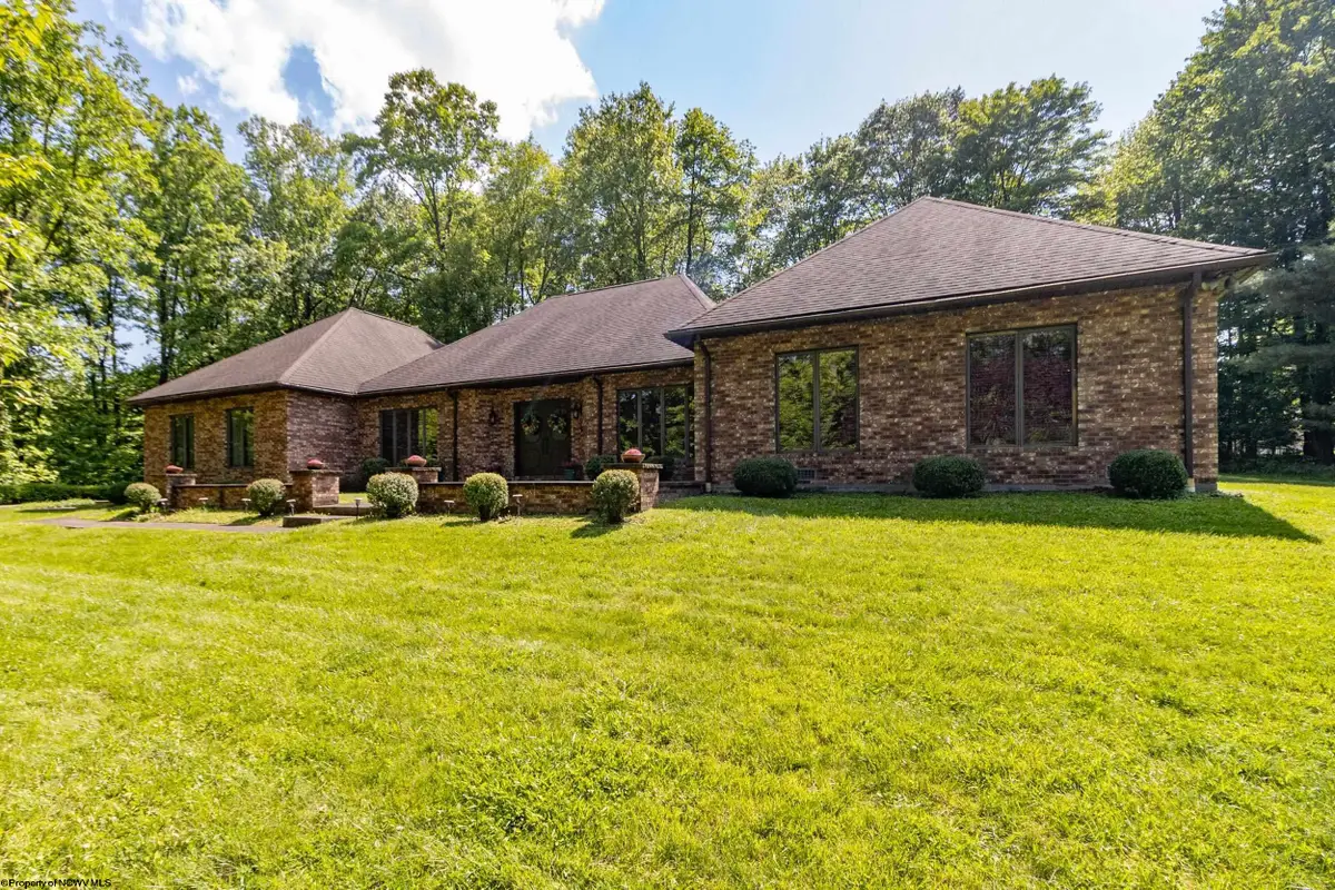 2386 Lakeside Estates, Morgantown, WV 26508 - #1