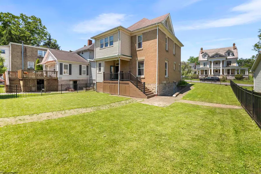 702 benoni Avenue, Fairmont, WV 26554 - #3