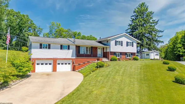 1354 Pineview Drive, Morgantown, WV 26505