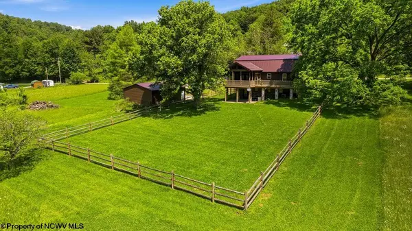 6002 Greenbrier Road, Salem, WV 26426
