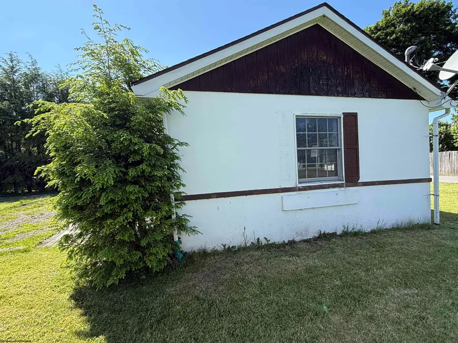 301 Walnut Street, Elkins, WV 26241 - #3
