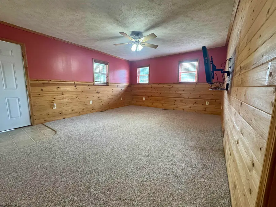 37 Crown Street, Worthington, WV 26591 - #3