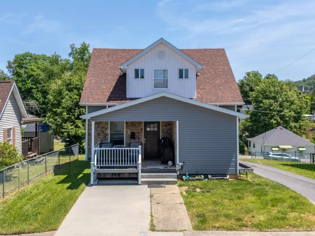 201 Cochran Street, Fairmont, WV 26554 - #1