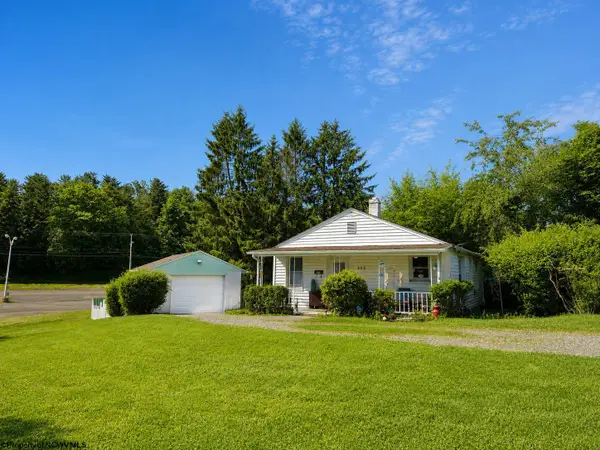 408 Crowl Street, Westover, WV 26501