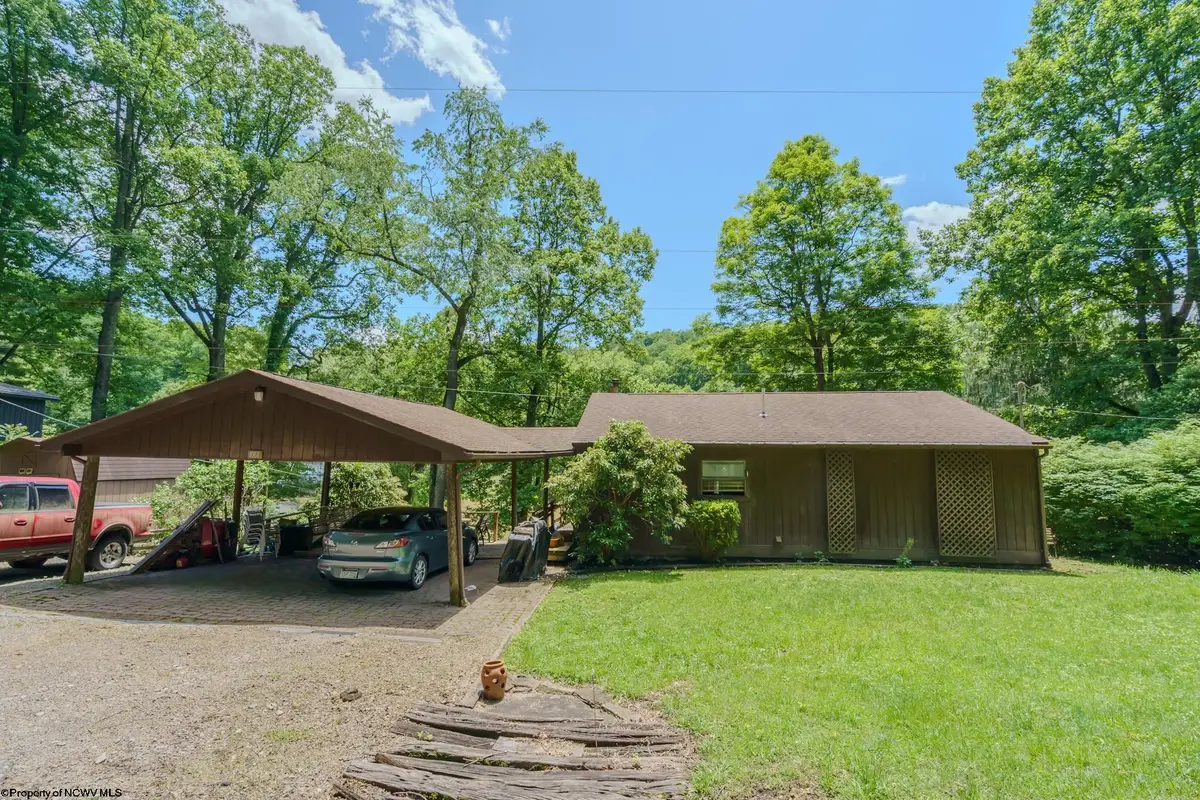 1061 Loren Lane, Fairmont, WV 26554 - #1