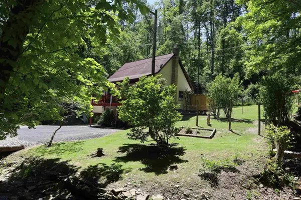 1691 Poe Run Road, Elkins, WV 26241