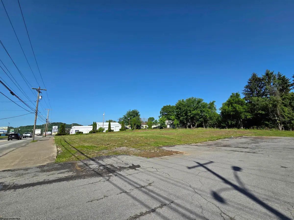828 Fairmont Road, Westover, WV 26501 - #1
