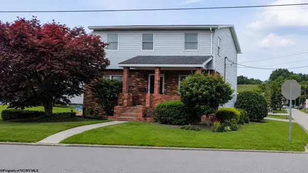 187 CAMDEN Avenue, Buckhannon, WV 26201