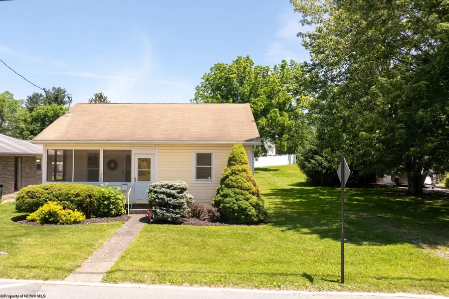 228 Johnson Avenue, Bridgeport, WV 26330 - #2
