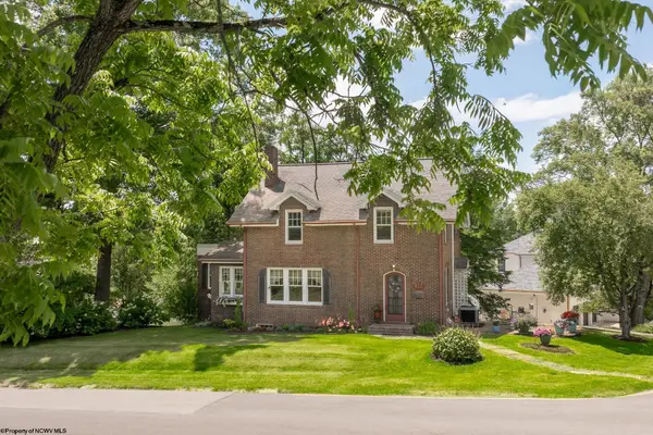 411 Rotary Street, Morgantown, WV 26505