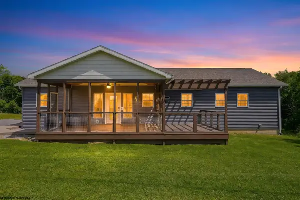 563 Laurel Run Pisgah Road, Bruceton Mills, WV 26525
