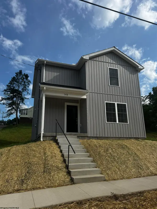 148 Mulberry Avenue, Weston, WV 26452