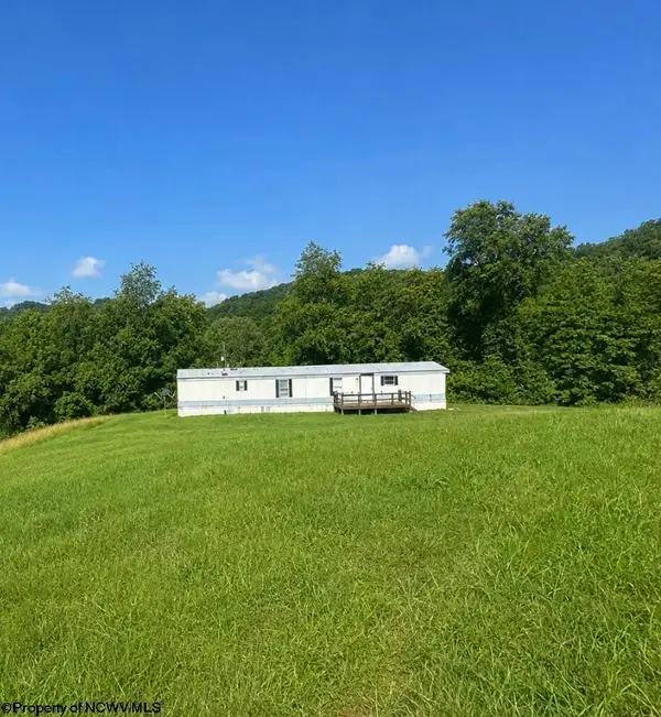 1999 Glady Fork Road, Weston, WV 26452