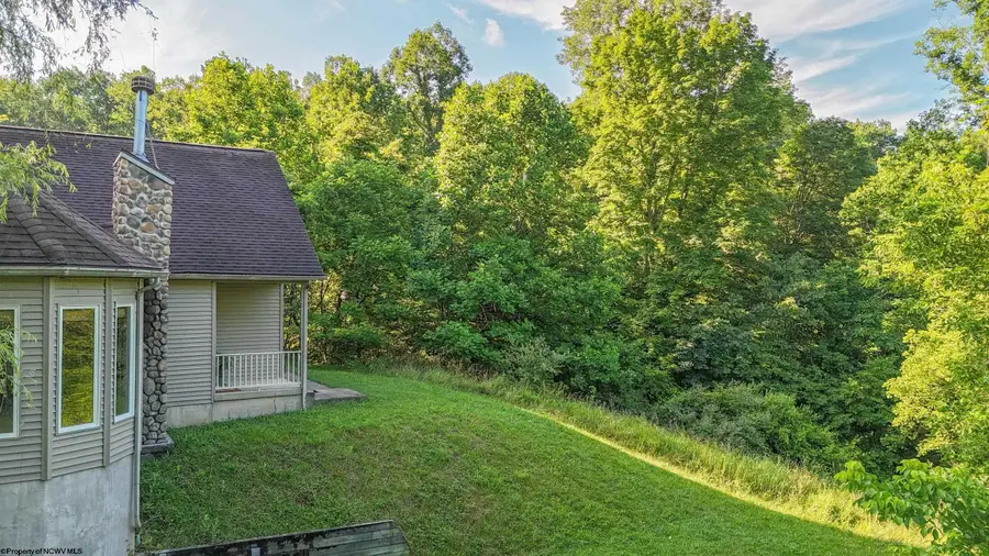 161 Cleer Road, Bridgeport, WV 26330 - #2