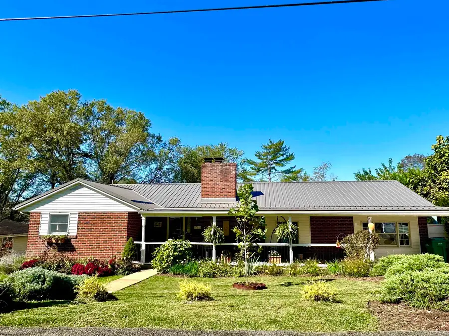 711 Pennsylvania Avenue, Bridgeport, WV 26330 - #3