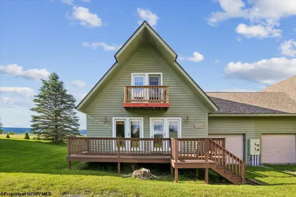 33 Cirrus Drive, Davis, WV 26260