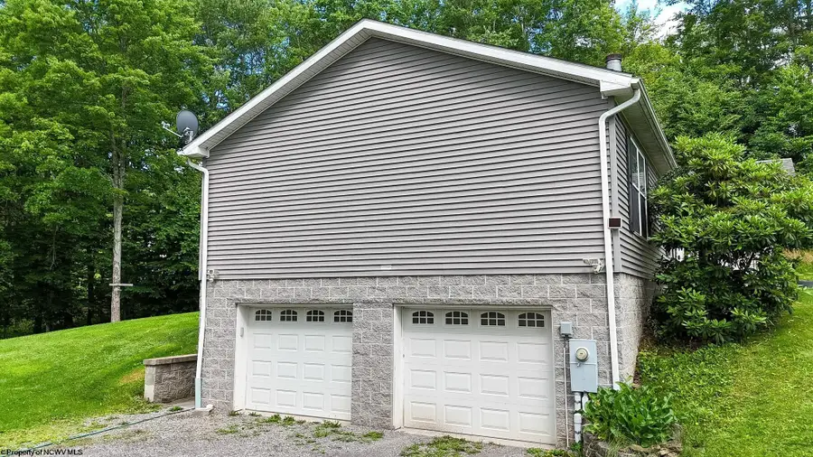 310 Auburn Hills Drive, Bruceton Mills, WV 26525 - #2