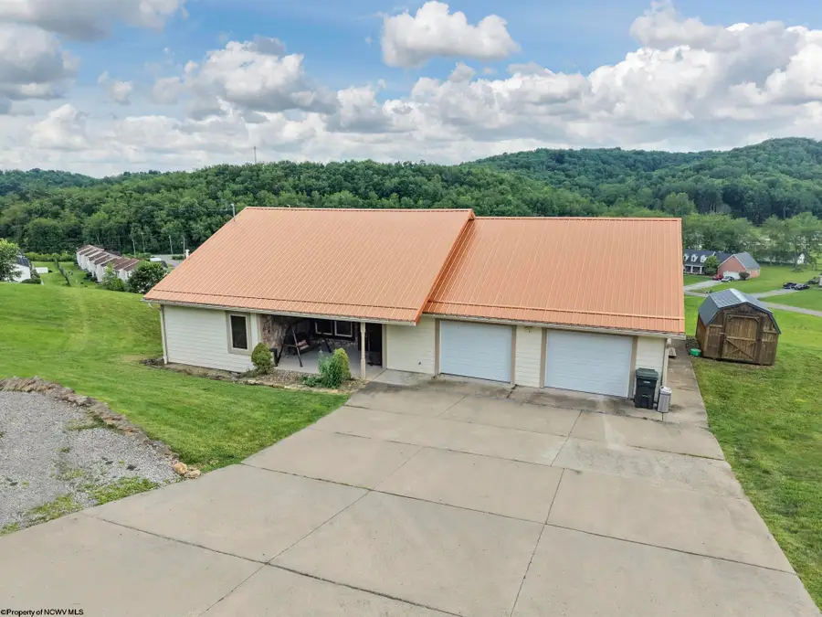 180 Overlook Drive, Buckhannon, WV 26201 - #2