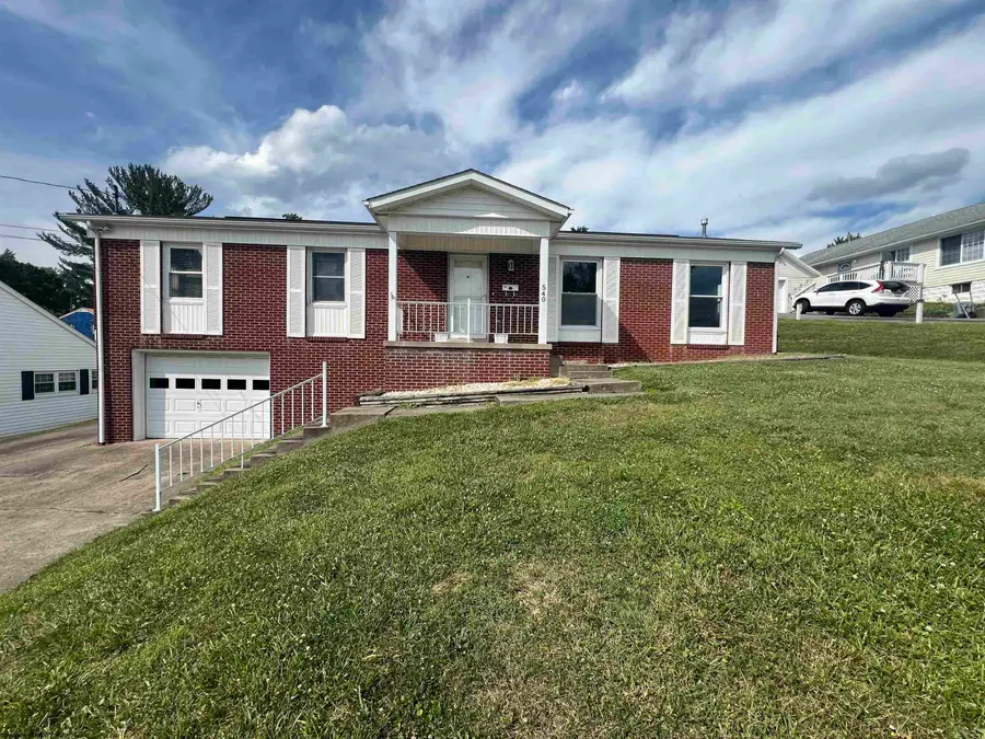 540 Hall Street, Bridgeport, WV 26330 - #2