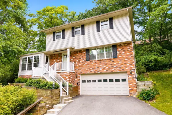 106 Forest Drive, Morgantown, WV 26505