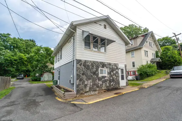 863 Harrison Street, Morgantown, WV 26505